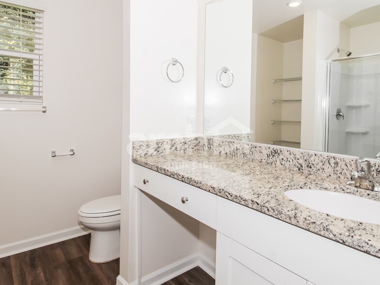 Building Photo - 999 Jt Westfield Dr