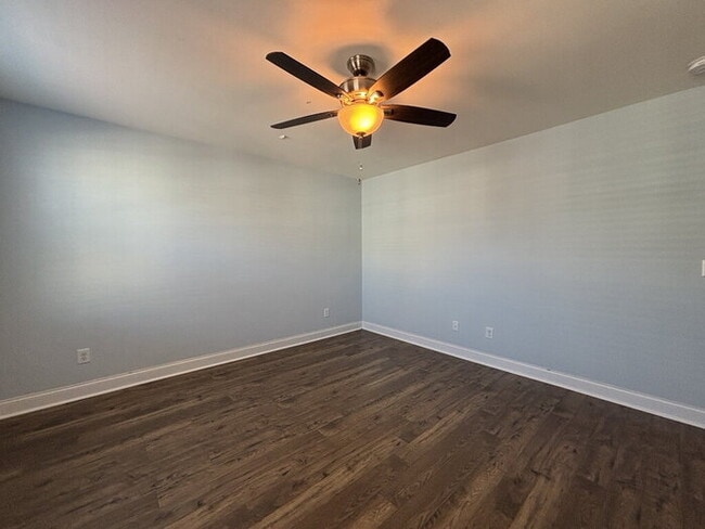 Building Photo - 608 Ravensridge Ln