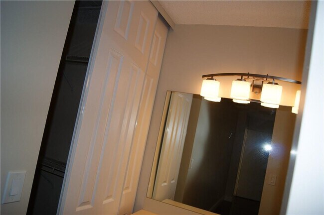 Building Photo - 3781 Cocoplum Cir