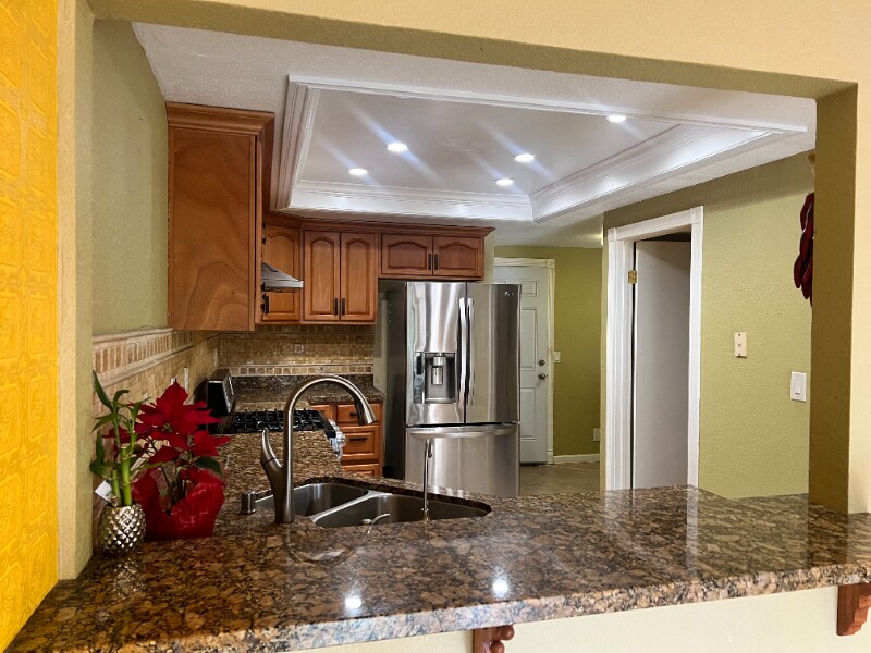 Building Photo - 3842 Cardinal Terrace