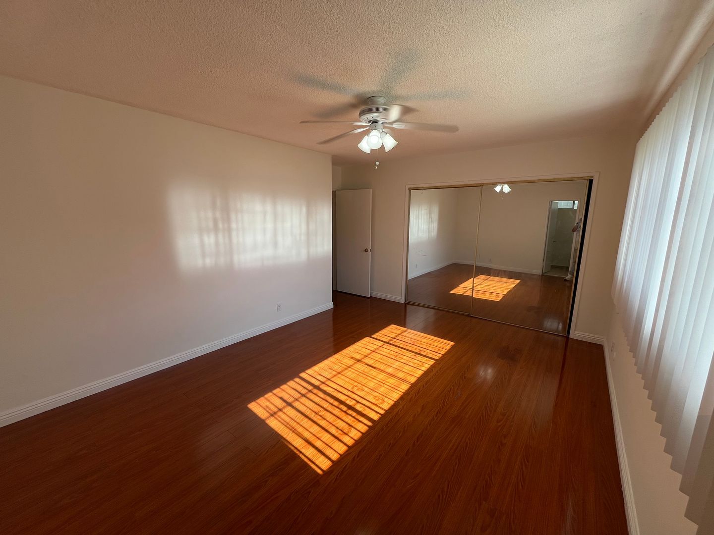 Building Photo - 1065 S Holt Ave