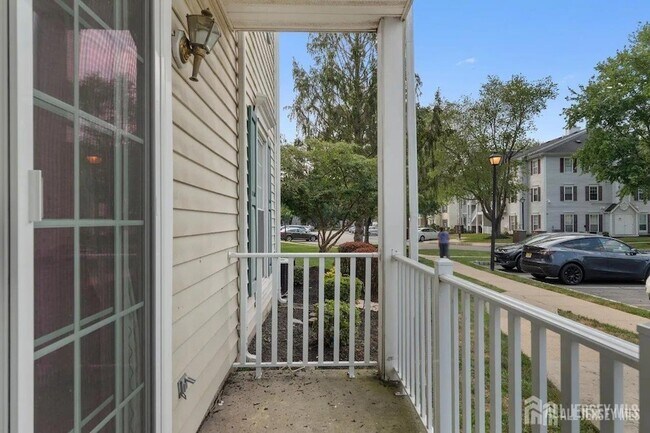 Building Photo - 251 Kempsey Dr