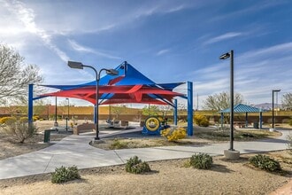 Building Photo - 3131 N Walnut Rd