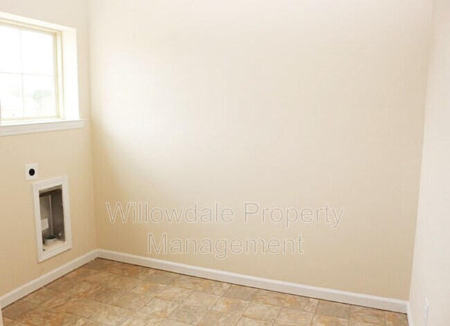Building Photo - 2618 Tummel Ln