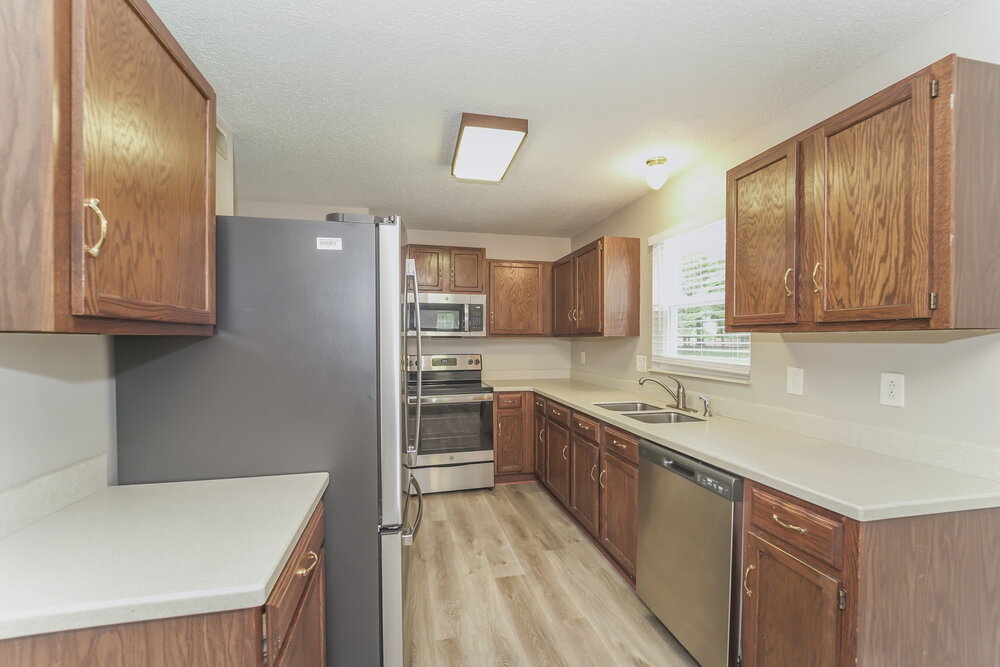 Building Photo - 605 Bundy Cir