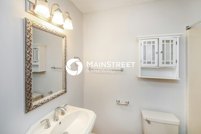 Building Photo - 4 Bedroom Pet-Friendly Home in OLIVE BRANCH, MS with Main Street Renewal