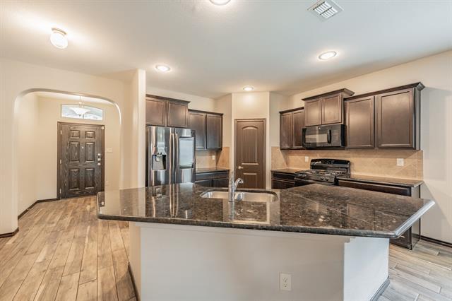 Building Photo - 1812 Potrillo Ln