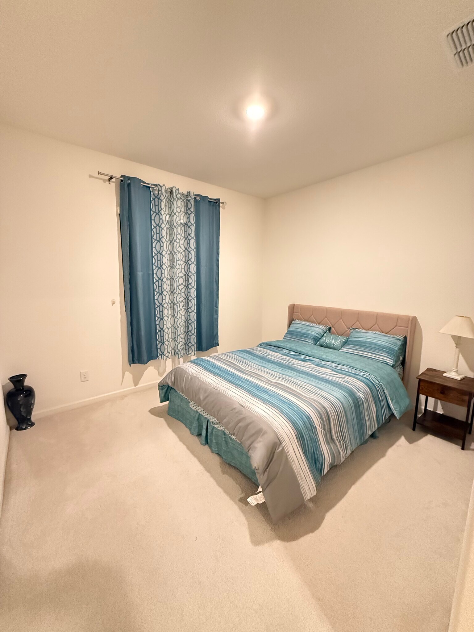 Building Photo - 2056 Ballet Way