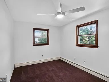 Building Photo - 930 Sykesville Rd