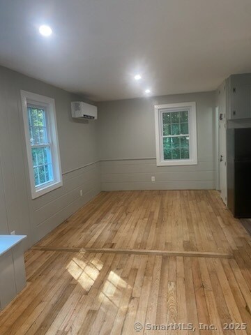 Building Photo - 609 Wormwood Hill Rd