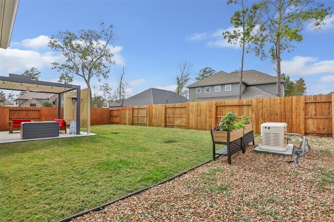 Building Photo - 16907 Kyler Crk Trl