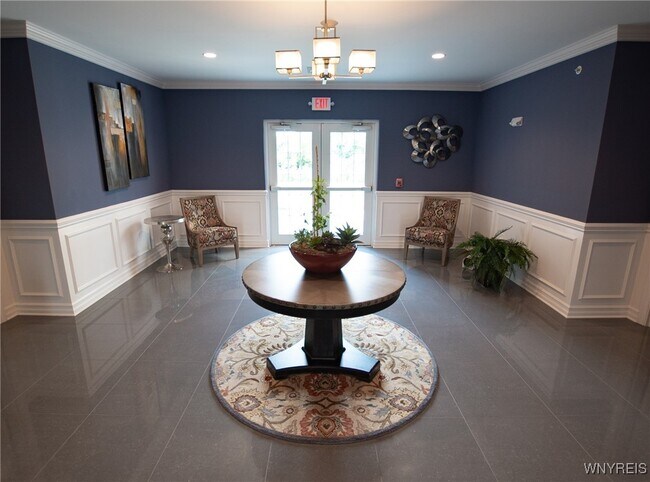 Building Photo - 2493 Sweet Home Rd