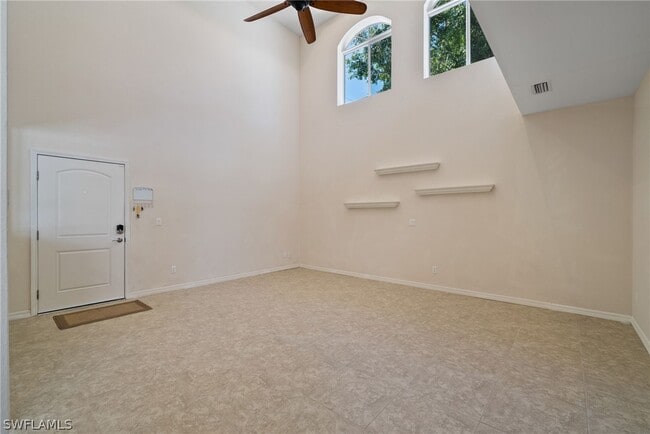 Building Photo - 4011 Tarpon Ave