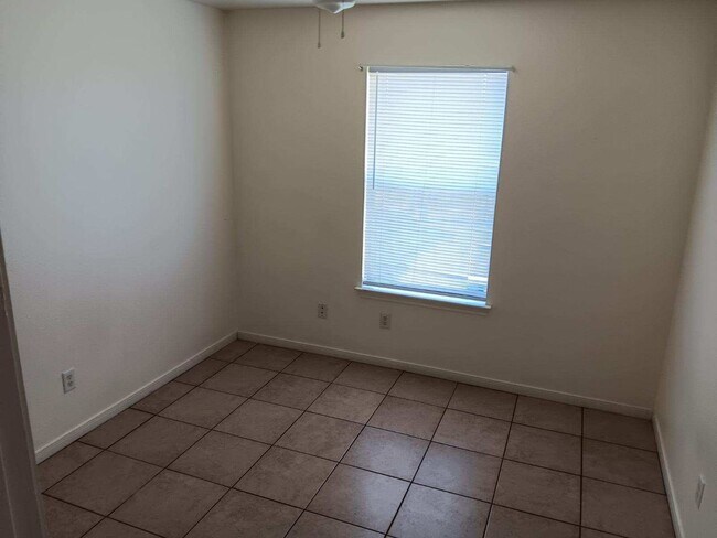 Building Photo - 3105 Denia Ct