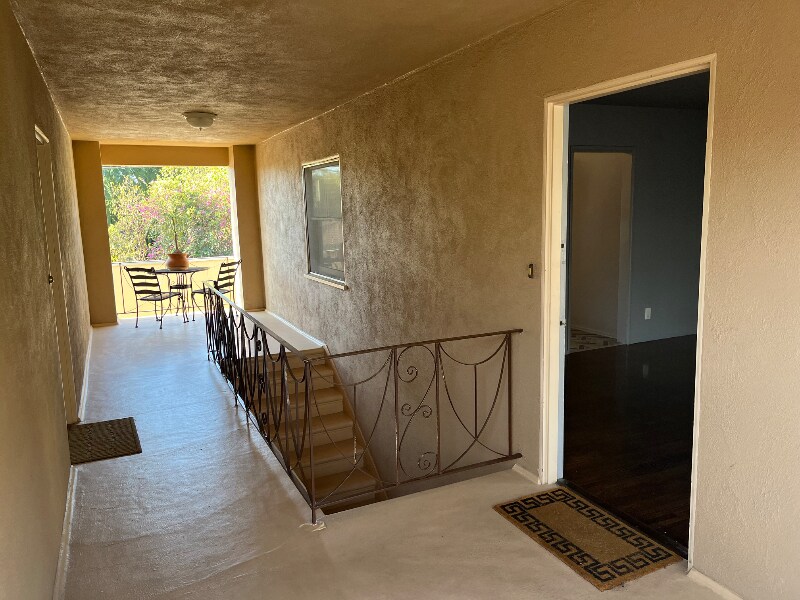 Building Photo - 13744 Burbank Blvd