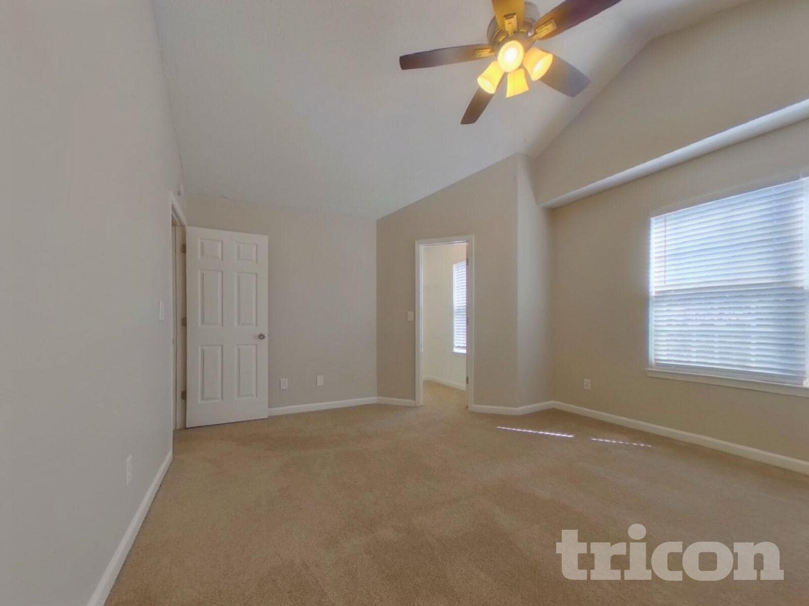 Building Photo - 360 Springhaven Way SE