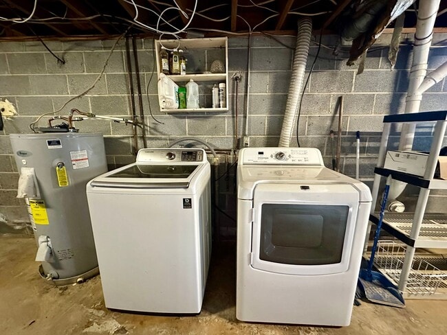 Building Photo - Unlock the Door to The Perfect Rental