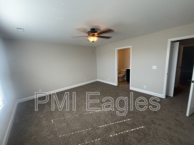 Building Photo - 384 Fallow Cir