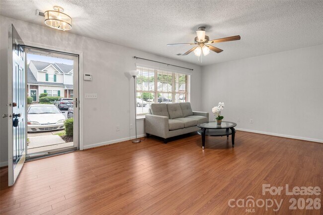 Building Photo - 1841 Birch Heights Ct