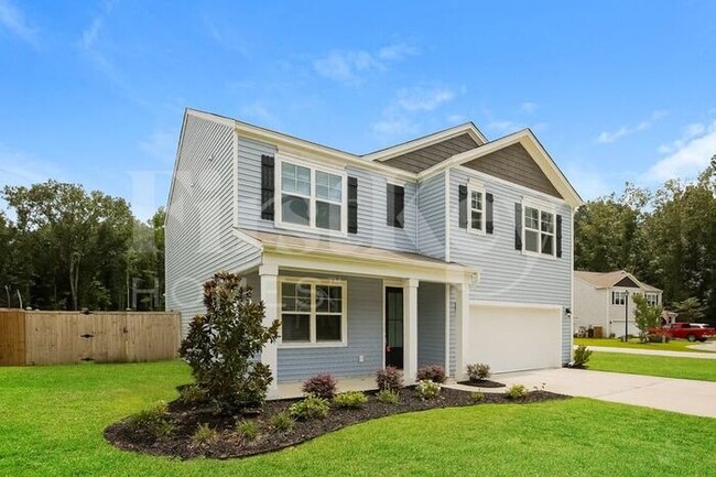 Building Photo - 817 Neosho Ct