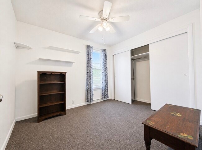 Building Photo - 16 Highland Ave