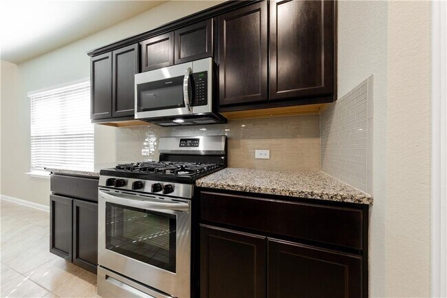 Building Photo - 7217 Branrust Dr