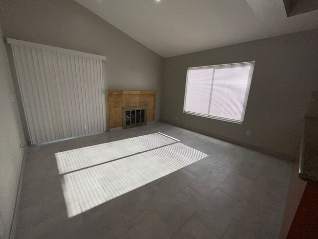 Building Photo - Cottonwood Estate 4 Bedroom Ranch Home