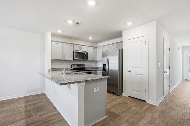 Building Photo - Brand New Home for Rent in Fuquay Varina NC | Newly Built Community