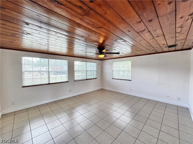 Building Photo - 1275 Gramac Dr