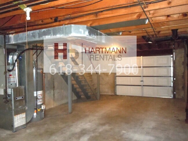 Building Photo - 1106 Arrowhead Dr