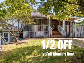 Building Photo - 1/2 Off First Full Month! 4 Bedroom Single Family Home in Lakewood