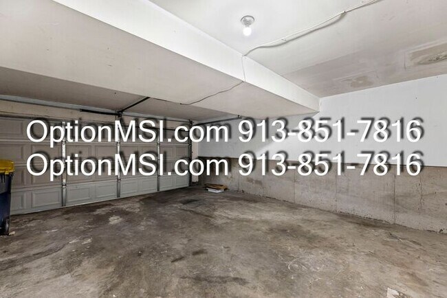 Building Photo - 1/2 month free if moved in by 2/28!! A great place to call home!!