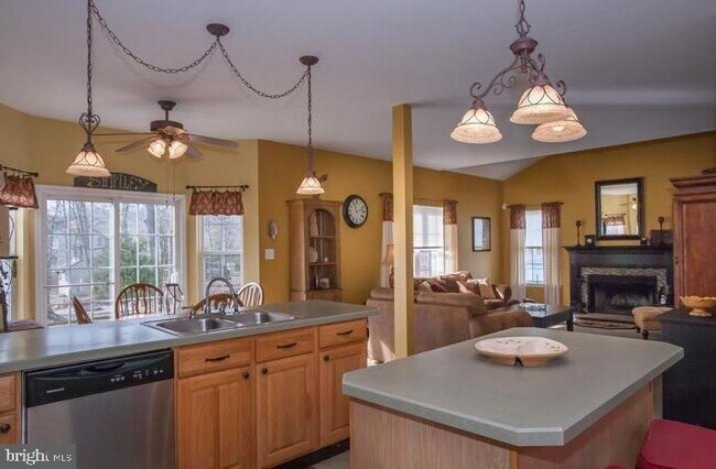 Building Photo - 51 Nocentino Dr