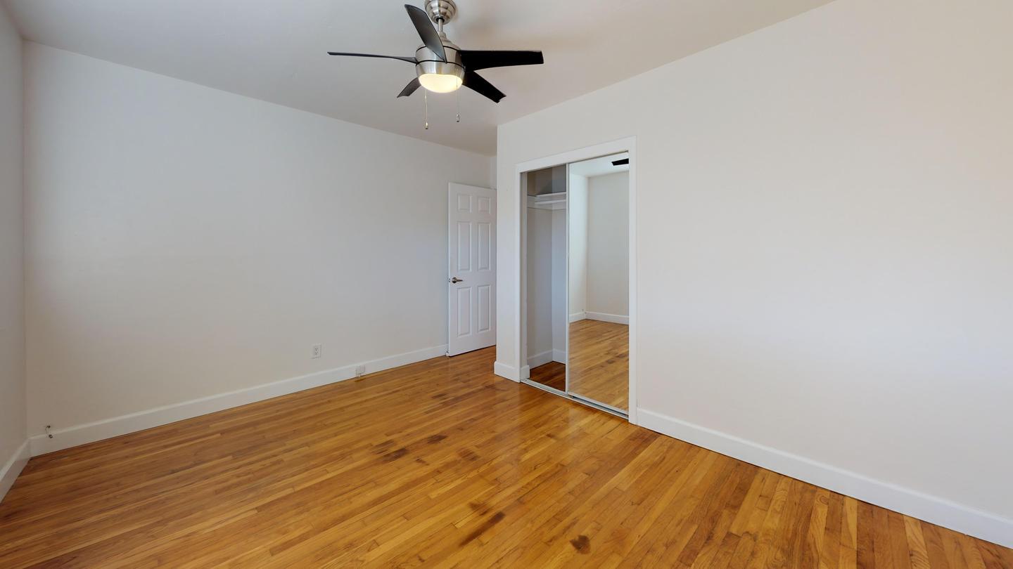 Building Photo - 3214 Vancouver Ave