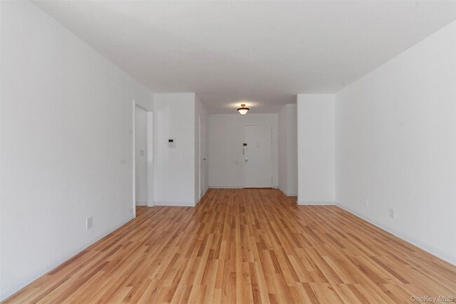 Building Photo - 412 Benedict Ave