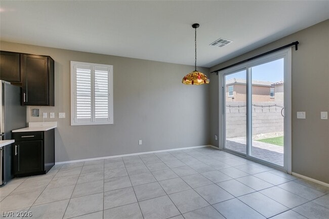 Building Photo - 9726 Cluny Ave
