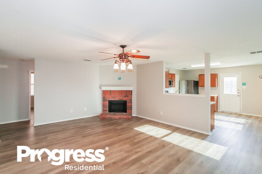 Building Photo - 3343 Lipizzan Dr