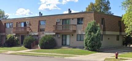 Building Photo - 2520 N 8th St