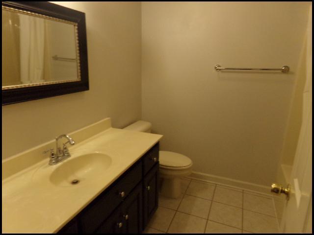 Building Photo - 103 Miramar Dr