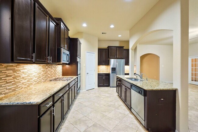 Building Photo - 115 Meadow Valley Dr