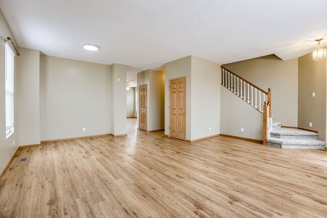 Building Photo - Spacious 4 Bedroom In Gretna!!