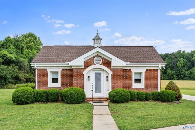 Building Photo - 1217 Indian Creek Rd NW