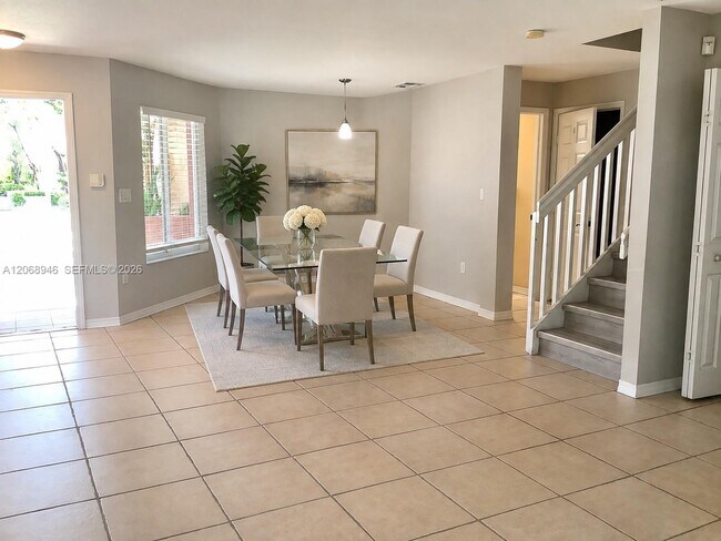 Building Photo - 7050 SW 164th Ct