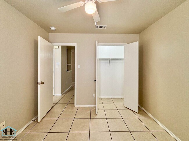 Building Photo - Charming Family Home Near SeaWorld!