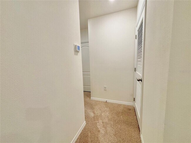 Building Photo - 1232 Yellow Finch Dr