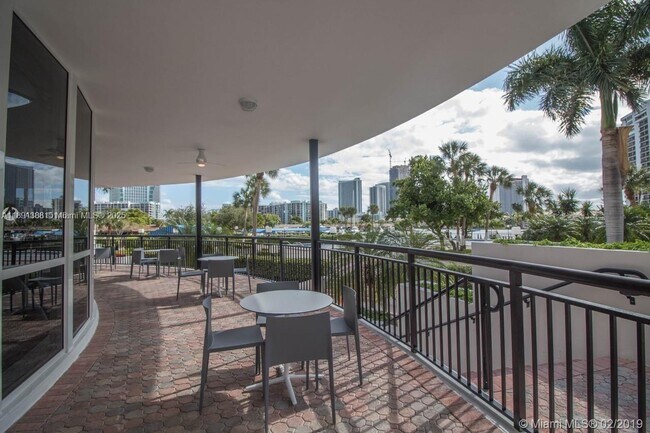 Building Photo - 600 Three Islands Boulevard