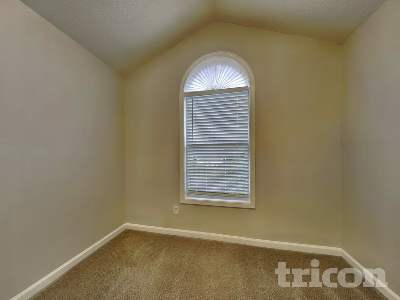 Building Photo - 10980 Thrasher Rd