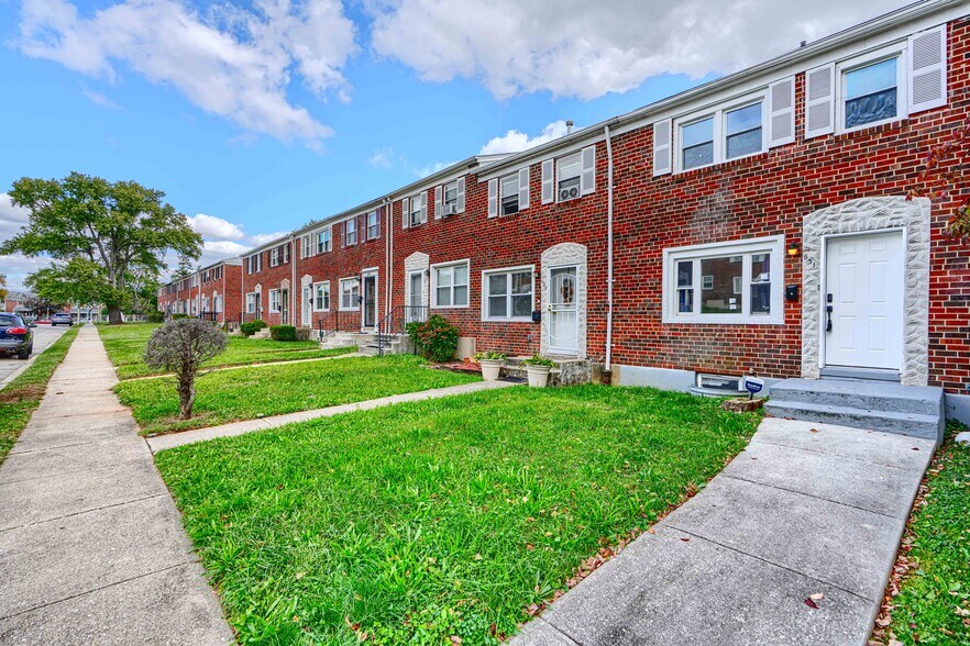 Building Photo - 631 Charraway Rd