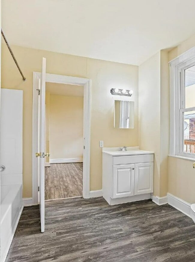 Building Photo - Coming Soon! Bright 4 Bedroom, 1 Bath Home...