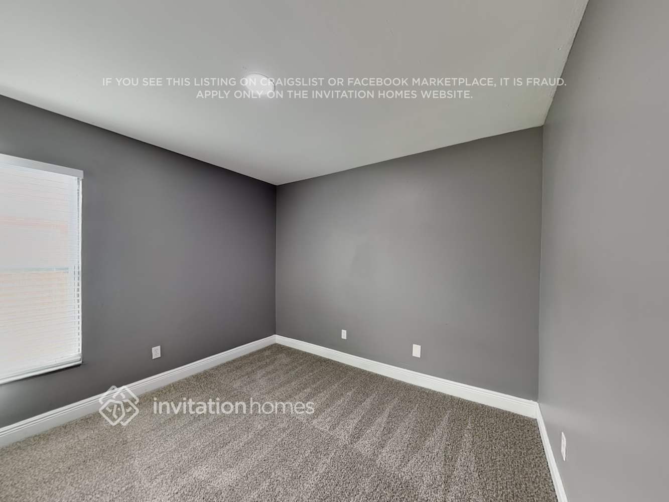 Building Photo - 2418 Radnor Ave